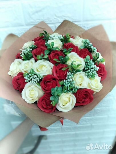 Букет из мыльных роз