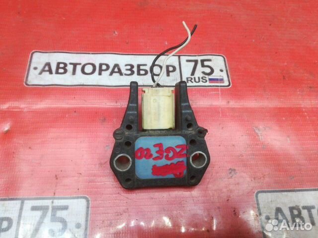 Датчик airbag передний Toyota Wish ZGE20G 2zrfae