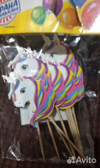 Шпажки пони для кексов