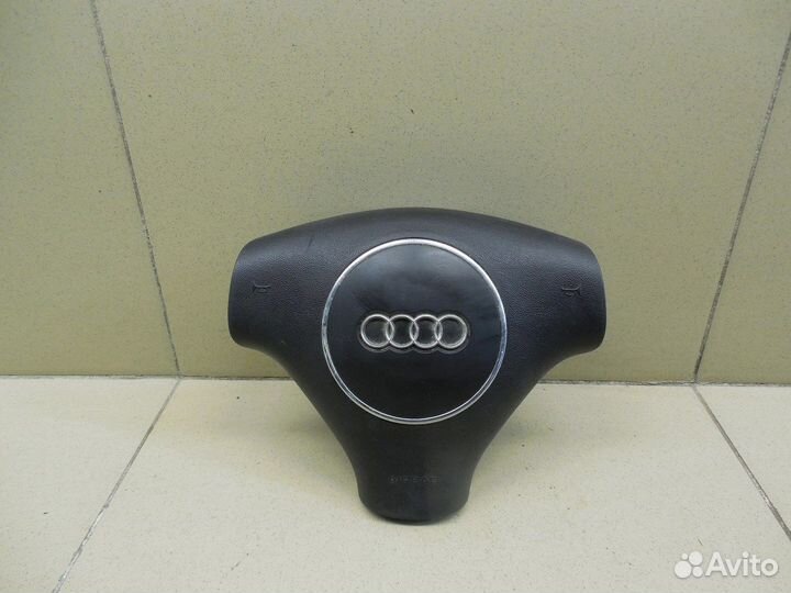 Подушка безопасности в рулевое колесо A4 B6 2000-2