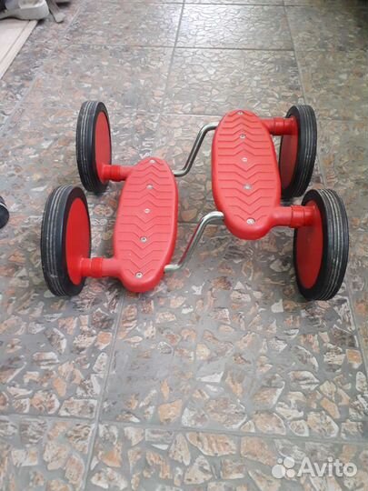 Детская спортивная педаль. Перекрёстные колёса