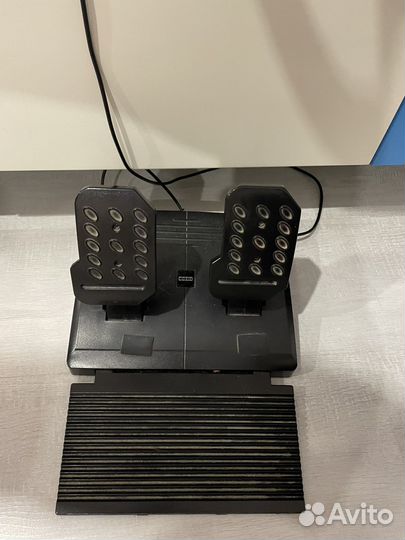 Игровой руль hori rw