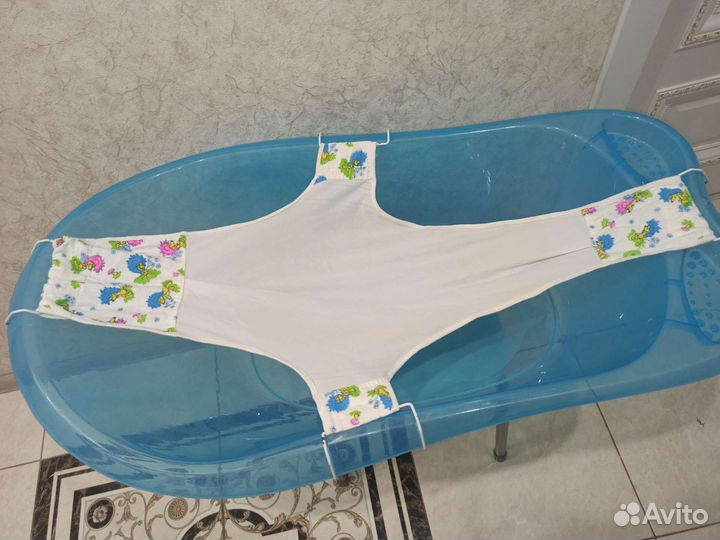 Ванночка для купания с гамаком