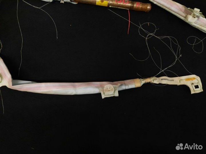 Шторка безопасности Toyota Corolla 150