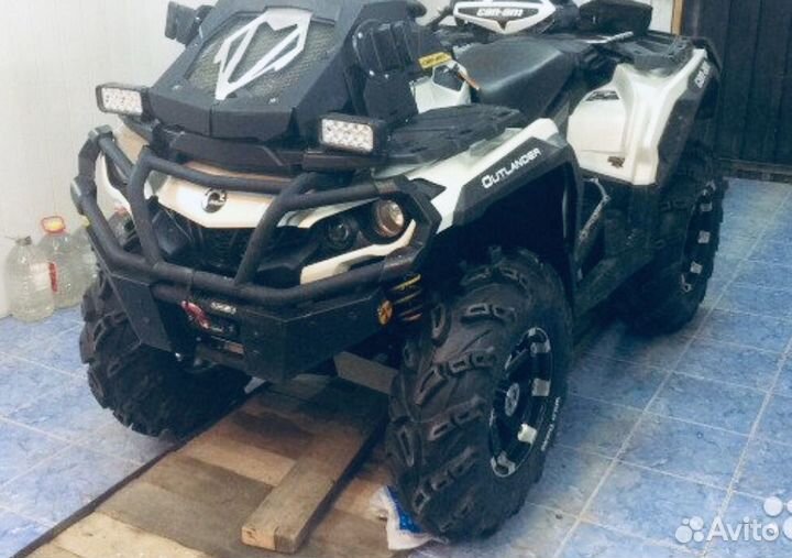 Комплект новых шин 28/12 CST Wild thang