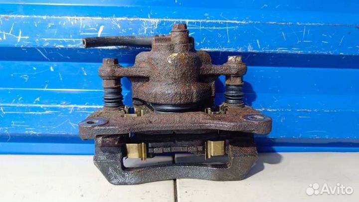 Суппорт задний правый Subaru Legacy BL 2.5 EJ25