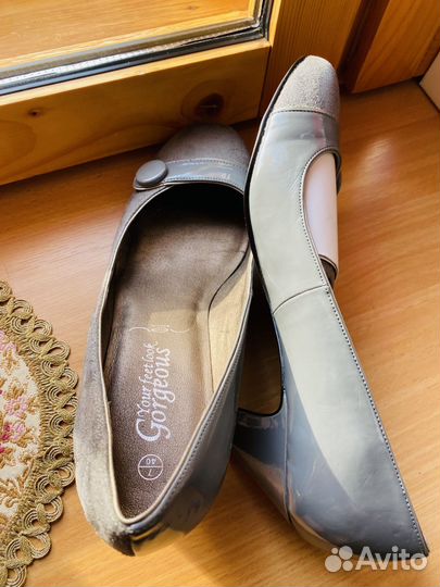 Туфли женские серые, разм,39 (натур.кожа и лак)