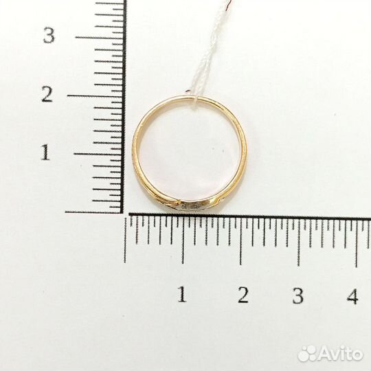 Золотое кольцо с фианитом 17 р-р