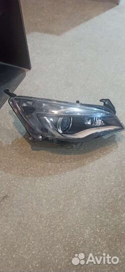 Opel Astra J ксенон