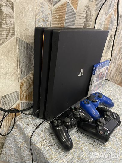 Sony PS4 Pro 1tb