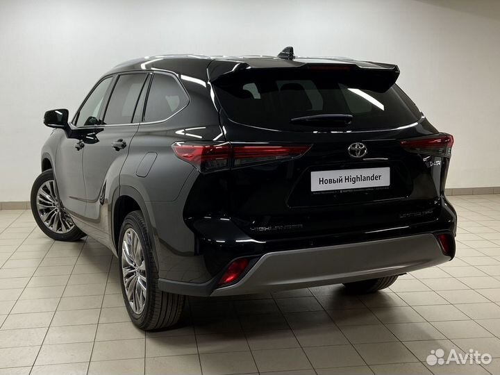 Toyota Highlander 2.0 AT, 2024, 110 км