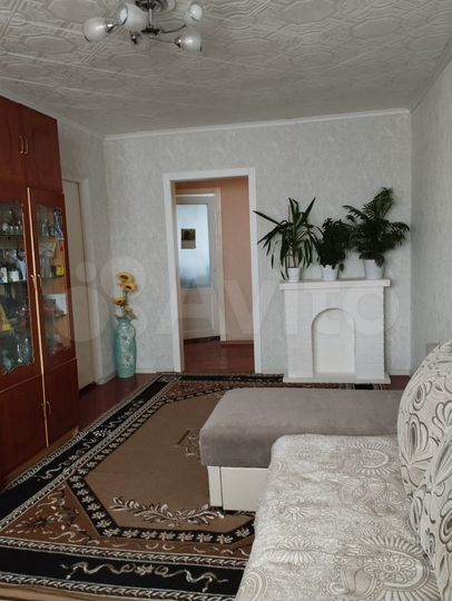 4-к. квартира, 90 м², 4/9 эт.