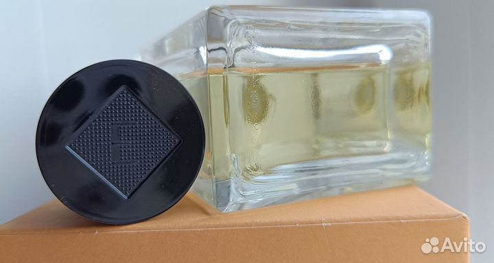 Парфюмерная вода Orange x Santal Essential Parfums