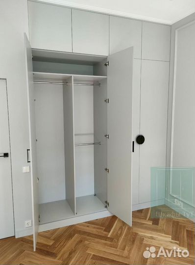 Шкаф для одежды