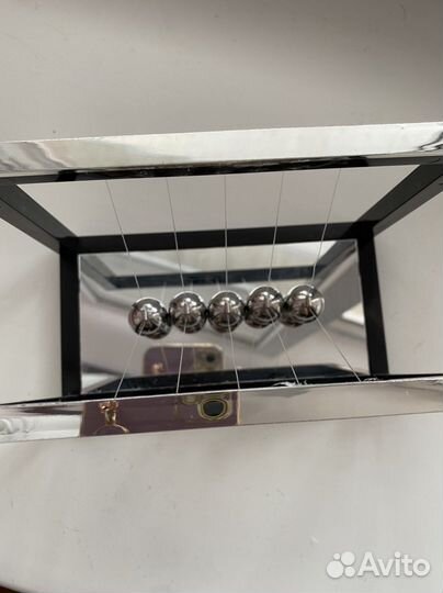 Шарики Ньютона. Антистресс