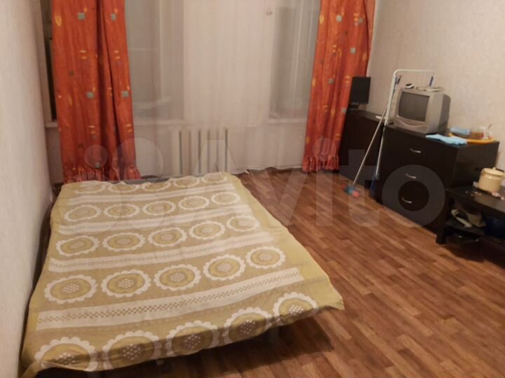 Комната 16 м² в 4-к., 6/6 эт.