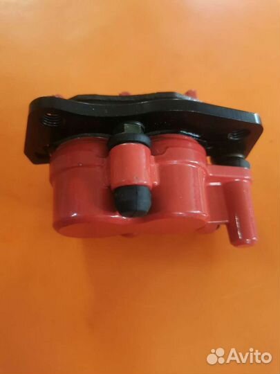 Суппорт передний правый рм 800