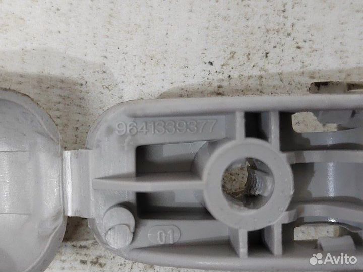 Ручка потолка передняя правая Peugeot 307 3С