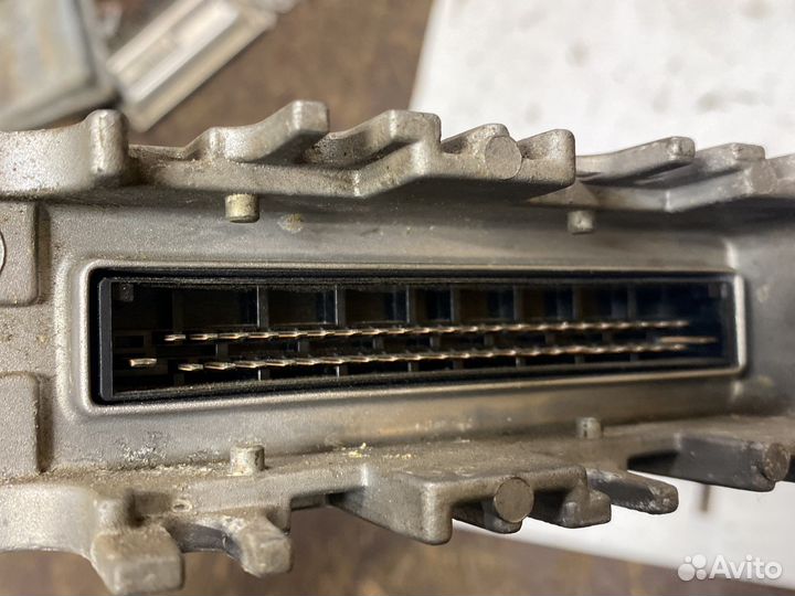 Эбу мозги Volkswagen Passat b3 1.8