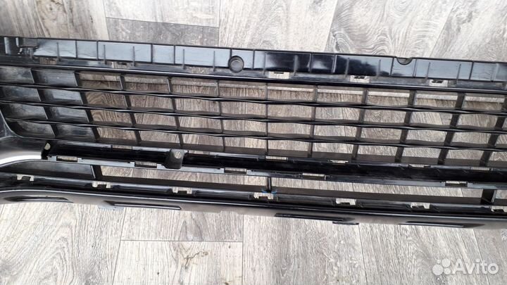 Решетка переднего бампера Kia K900 2020