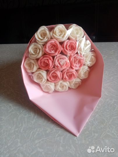 Розы из бельгийского шоколада