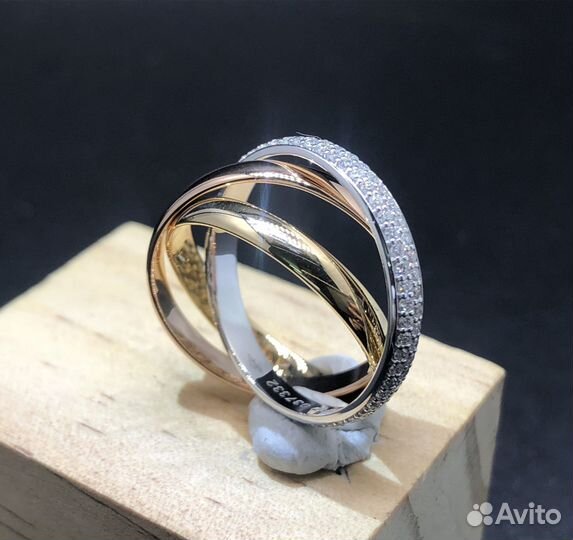 Кольцо Cartier Trinity 0,99 ct