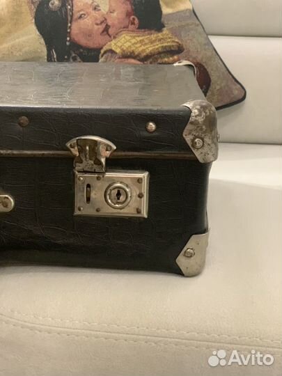 Чемодан ретро времён СССР