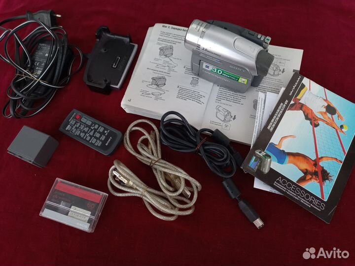 Видеокамера sony handycam DCR-HC96E, Carl Zeiss