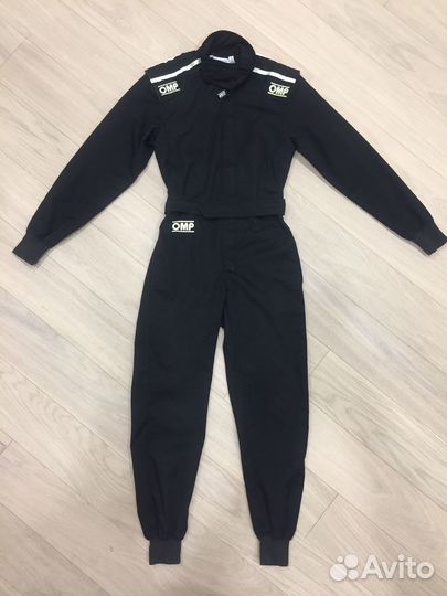 Экипировка (картинг) 140. Б/у