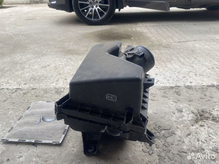 Toyota Хайлендер U50 корпус воздушного фильтра