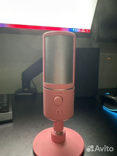Микрофон razer seiren x