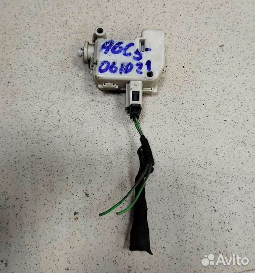 Актуатор замка крышки бензобака Audi A6 C5