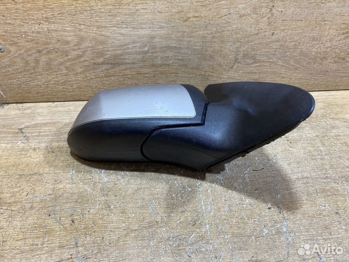 Зеркало правое Ford Mondeo 3 Арт. 7721499