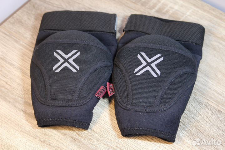 BMX Защита локтя Fuse Alpha