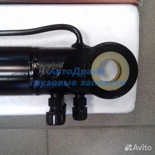 Цилиндр подъема кабины DAF XF95 XF105 1444742