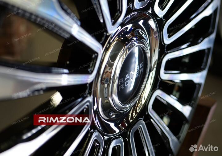 Кованые диски R22 на Range Rover Sport