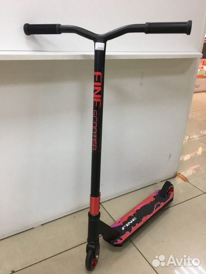 Самокат трюковой D30L