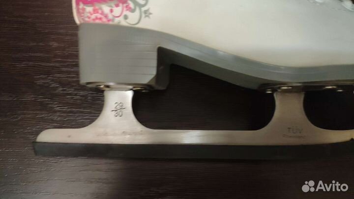 Коньки для девочки