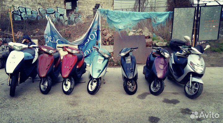 Запчасти новые на японские скутера