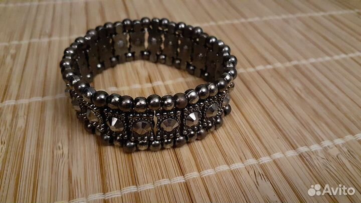 Браслеты для женщин