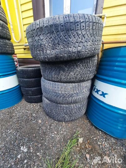 Michelin Latitude X-Ice North 285/50 R20