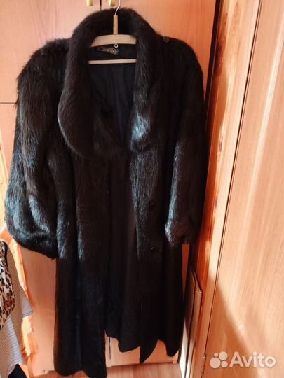 Шуба из нутрии р. 50