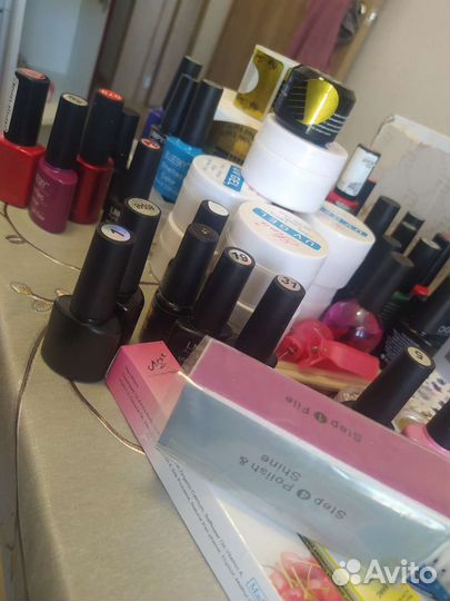 Все для маникюра и наращивания ногтей