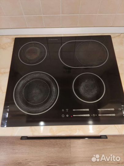 Электрическая панель