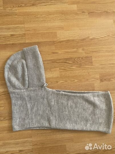 Капор женский