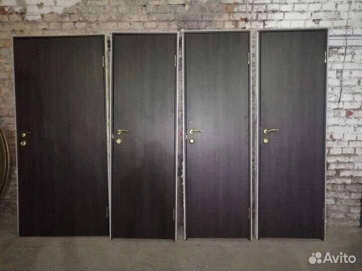 Двери пластиковые бу