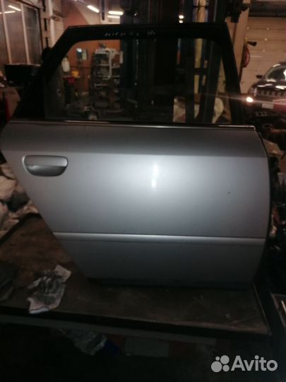 Двери задние правые Ауди А6С5 универсал до рейстал