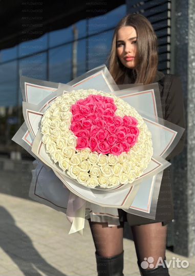 Шикарный букет роз цветов мыльные сердце 101 роза