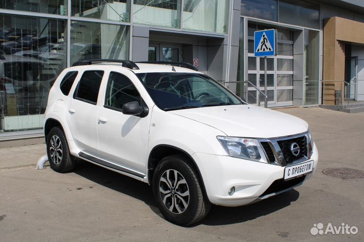 Nissan Terrano 2.0 AT, 2016, 82 000 км