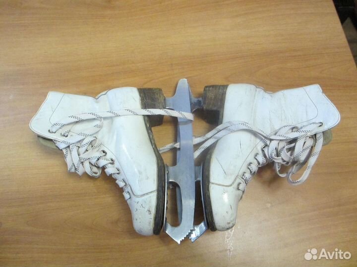 Коньки фигурные 34 и 36 р-р
